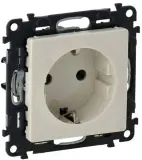 Розетка силов. Legrand Valena Life 753521 скрыт. зазем. IP20 слоновая кость